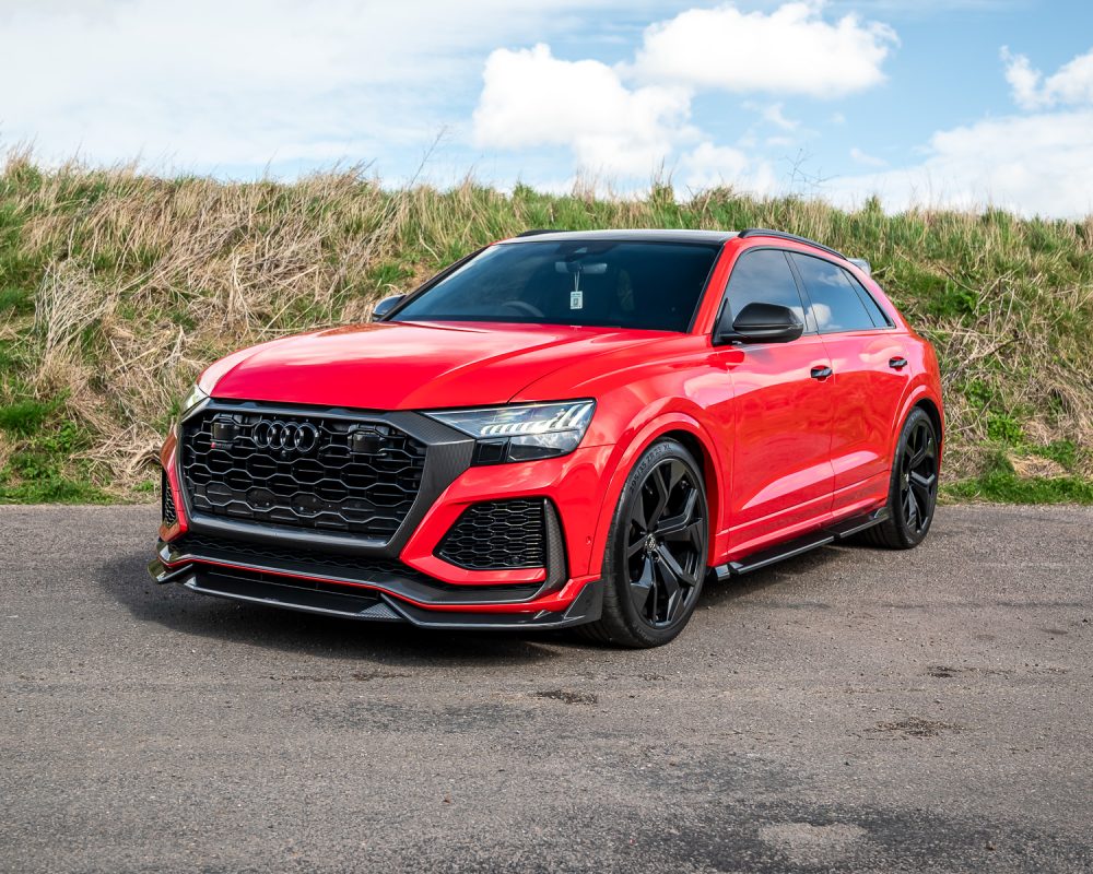 WIN A AUDI RSQ8 CARBON EDITION + £2000 CASH