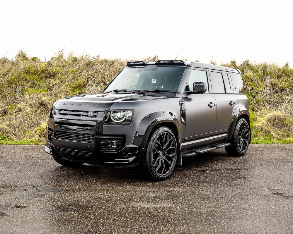 WIN AN URBAN V8 LAND ROVER DEFENDER 110 + £10000