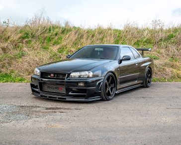 WIN A NISSAN SKYLINE R34 GTR + £5000